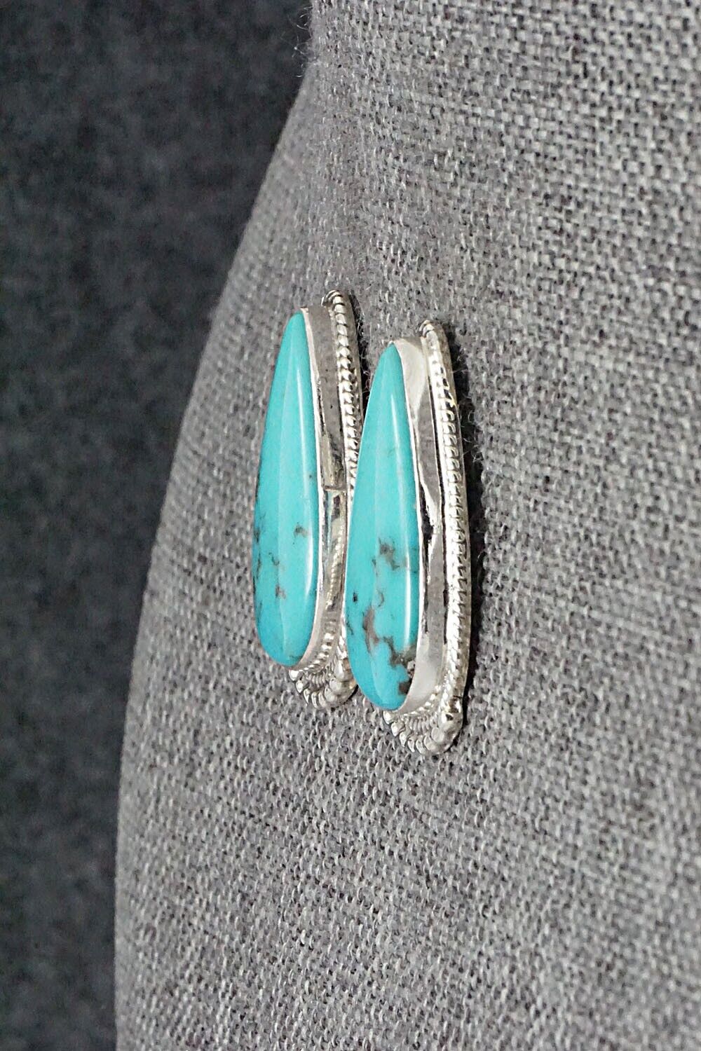 Turquoise & Sterling Silver Earrings - Verley Betone