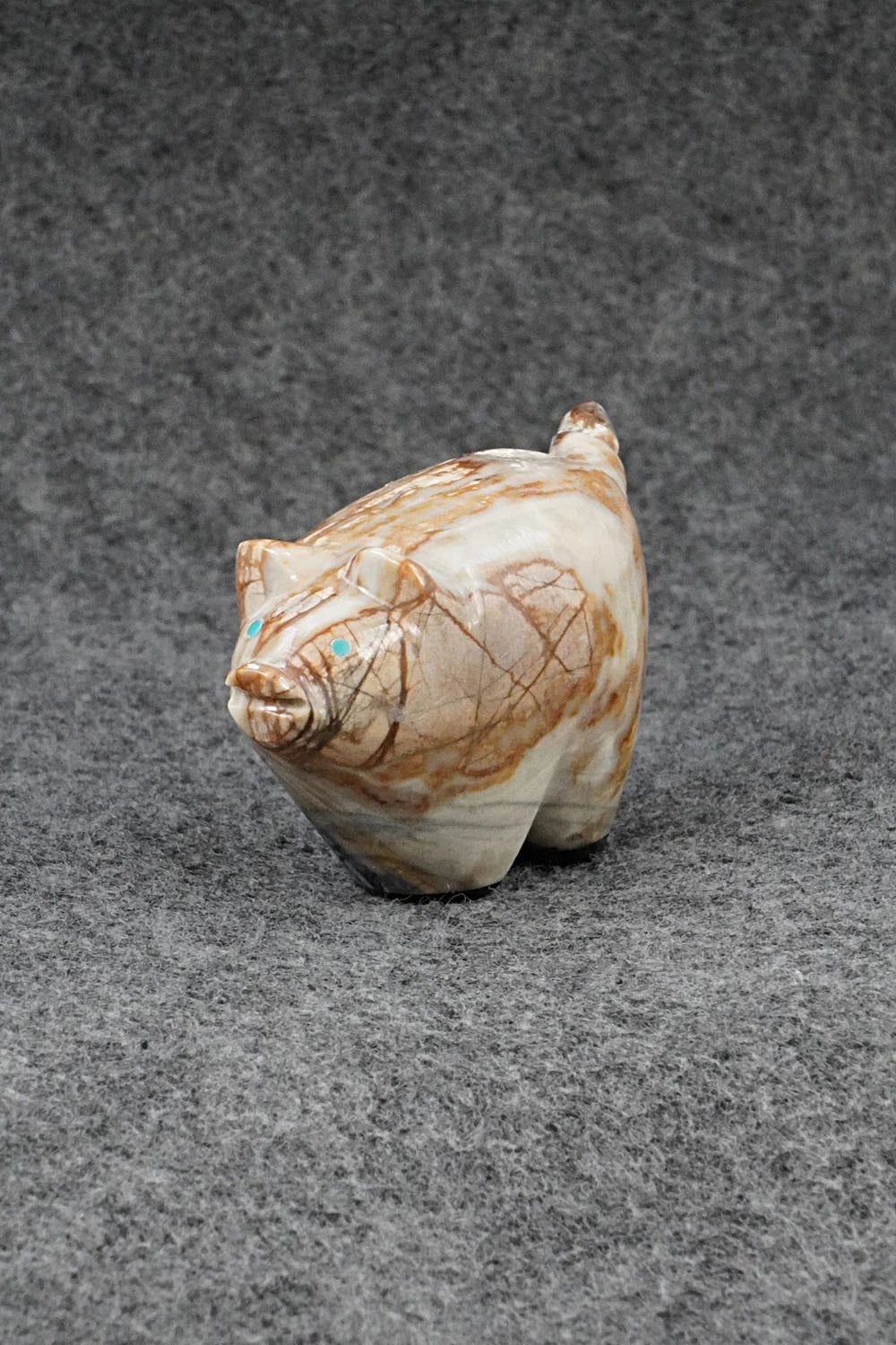 Pig Zuni Fetish Carving - Delvin Leekya