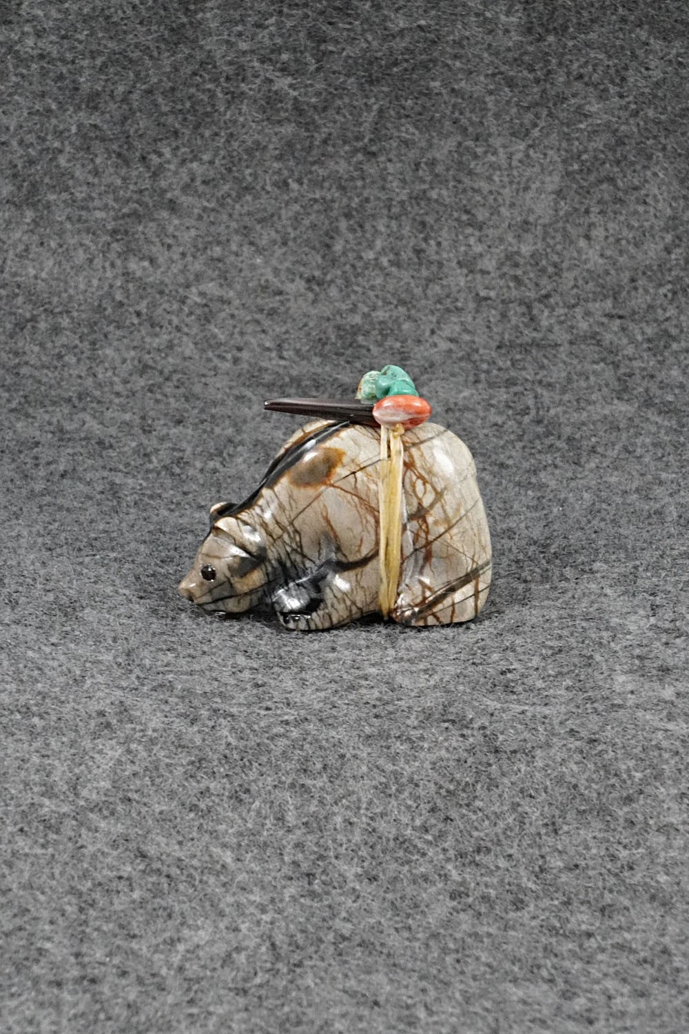 Bear Zuni Fetish Carving - Randy Lucio