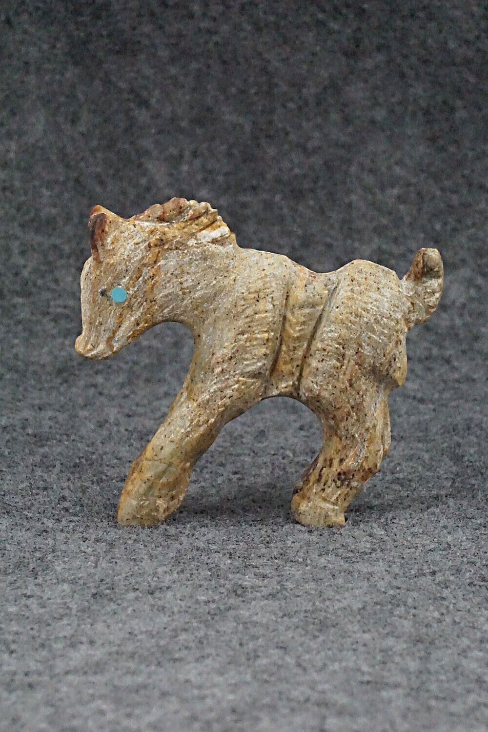 Horse Zuni Fetish Carving - Tony Mackel
