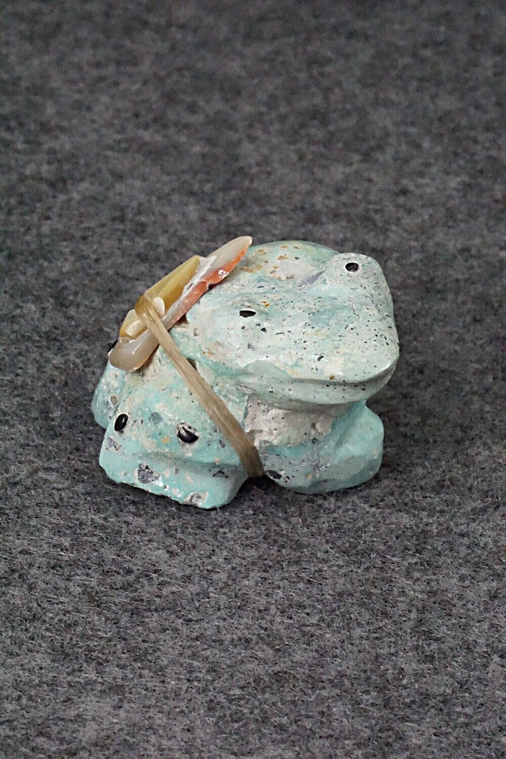 Frog Zuni Fetish Carving - Delvin Leekya