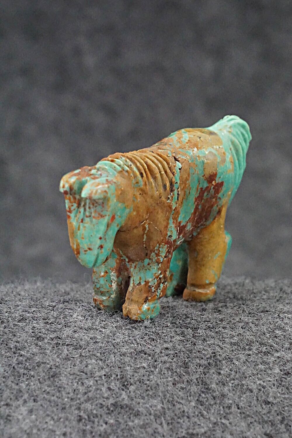 Horse Zuni Fetish Carving - Andres Quandelacy