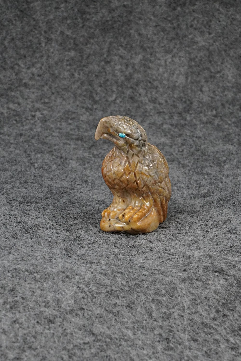 Eagle Zuni Fetish Carving - Randy Lucio