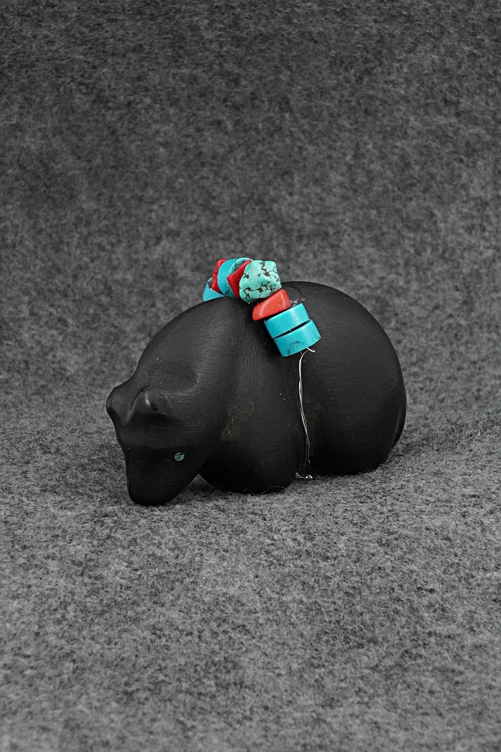 Bear Zuni Fetish Carving - Braden Peynesta