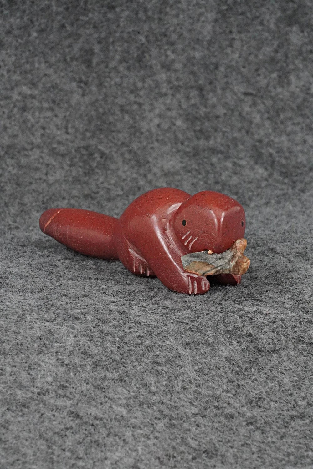 Otter Zuni Fetish Carving - Justin Red Elk