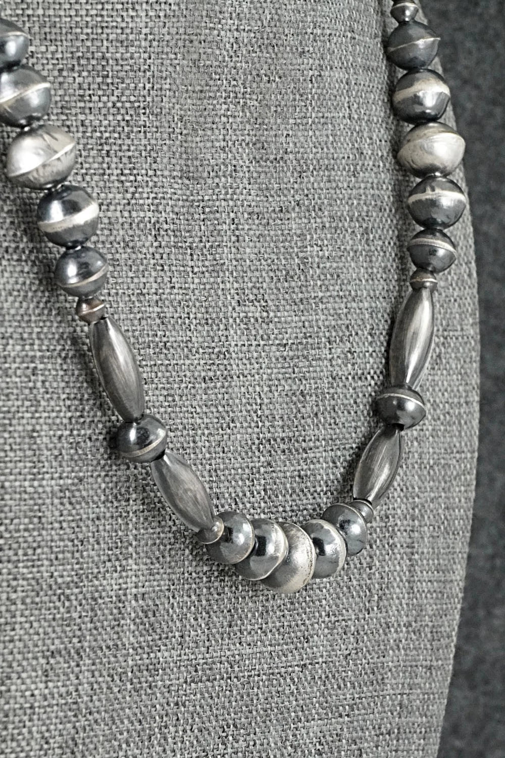 Sterling Silver Navajo Pearl Necklace 18" - Vintage