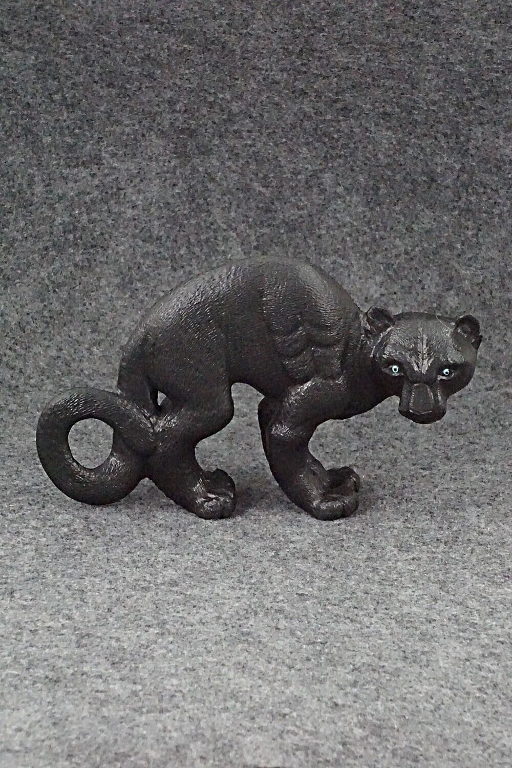 Mountain Lion Zuni Fetish Carving - Travis Lasiloo