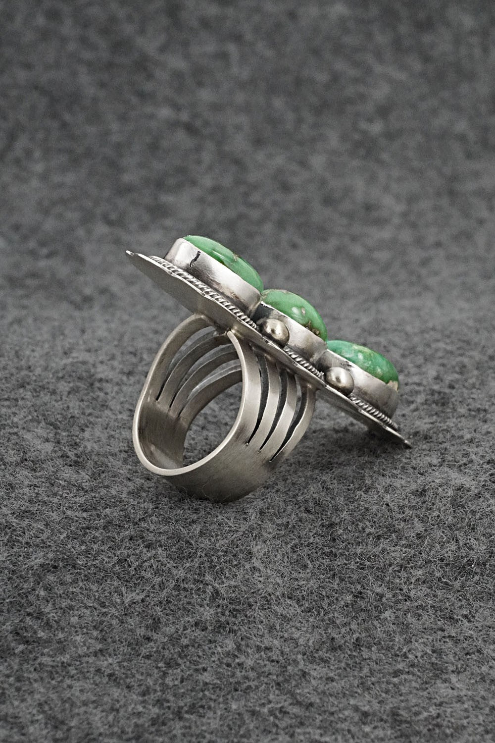 Turquoise & Sterling Silver Ring - Kathleen Livingston - Size 8.5