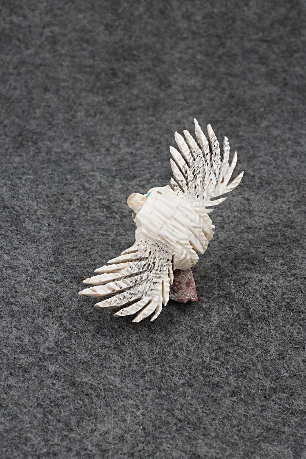 Eagle Zuni Fetish Carving - Carl Etsate