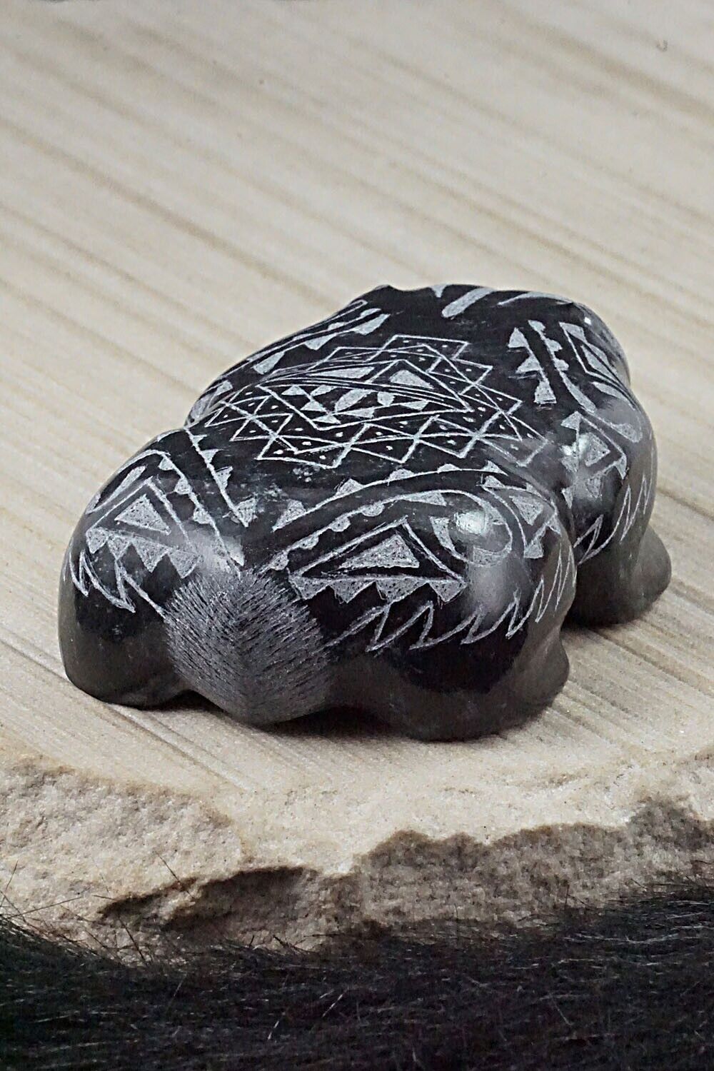 Badger Zuni Fetish Carving - Curtis Garcia