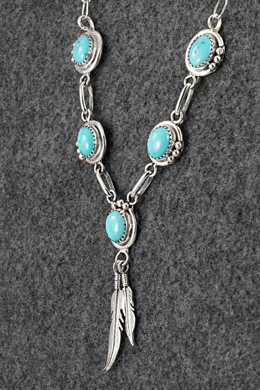 Turquoise & Sterling Silver Necklace - Verley Betone