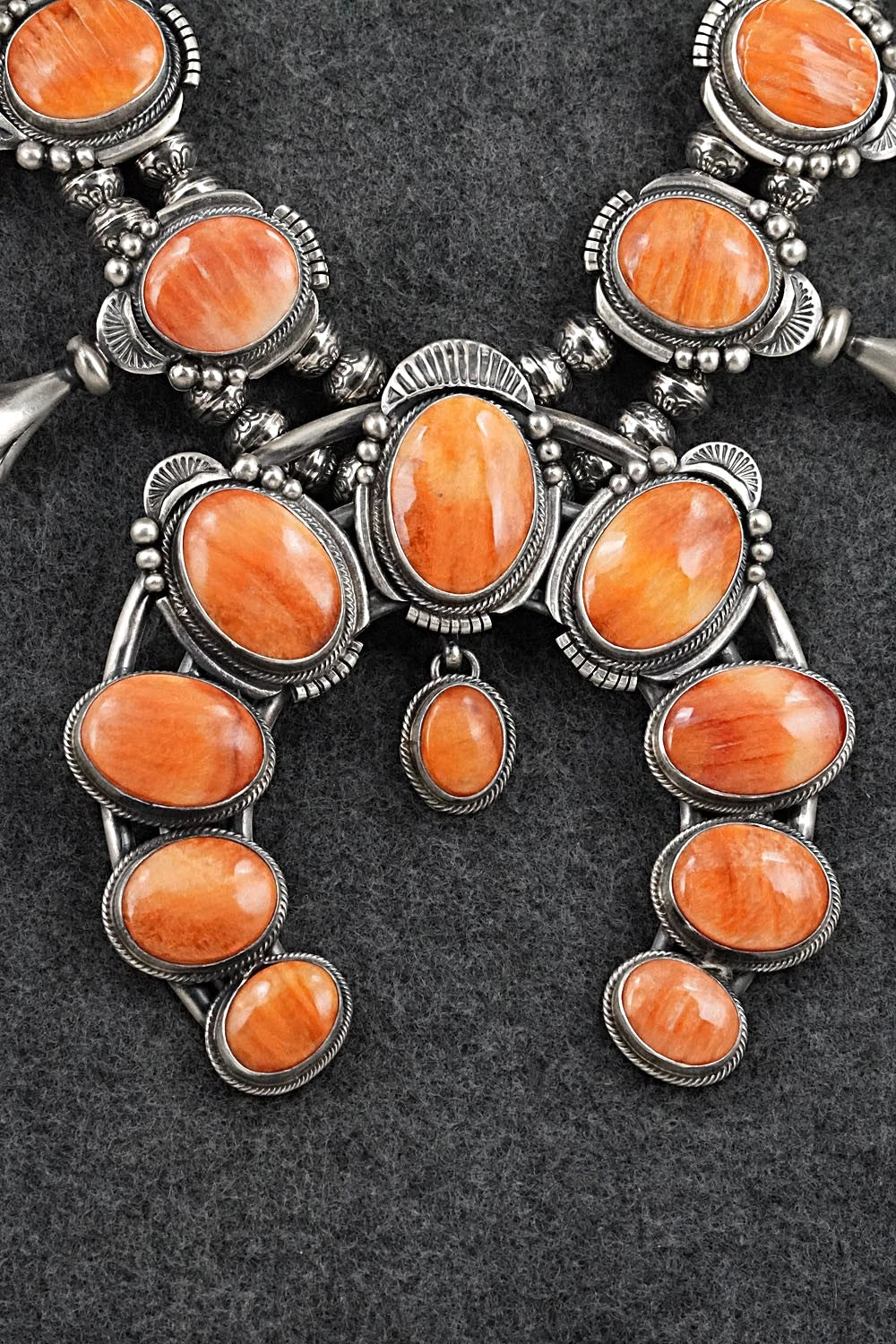 Spiny Oyster & Sterling Silver Squash Blossom Set - Paul Livingston