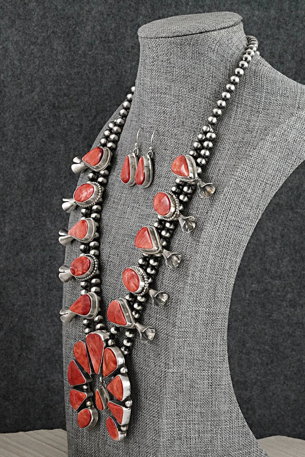 Spiny Oyster & Sterling Silver Squash Blossom Set - Kathleen Livingston