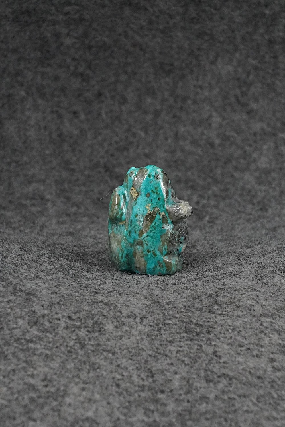 Squirrel Zuni Fetish Carving - Abby Panteah Quam