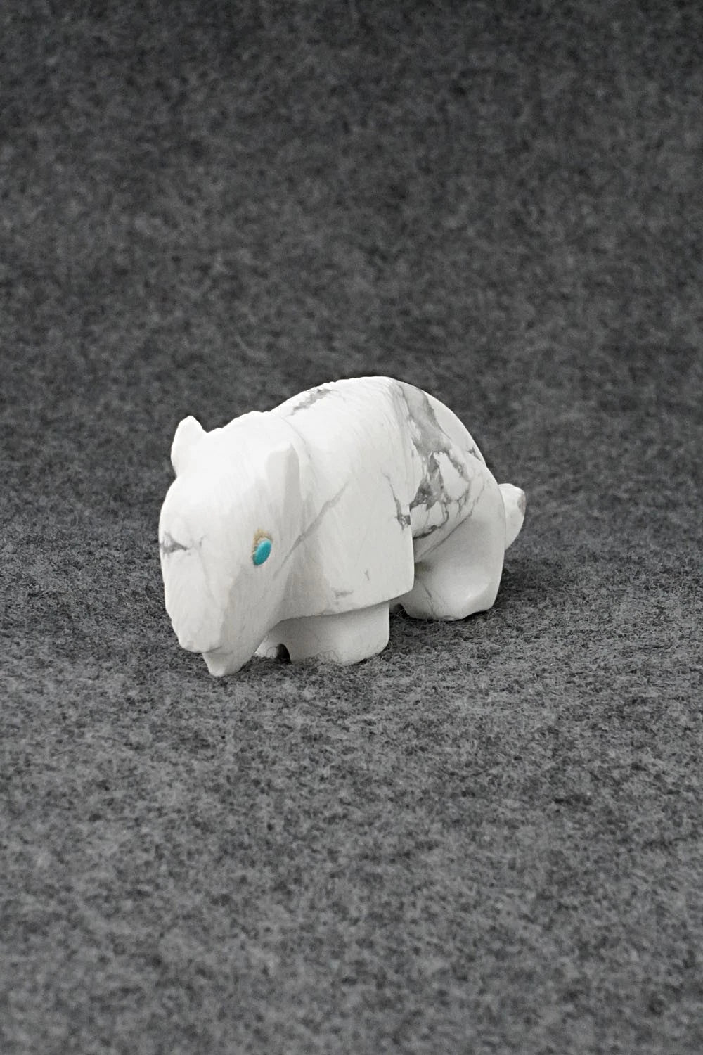 Buffalo Zuni Fetish Carving - Ronnie Lunasee