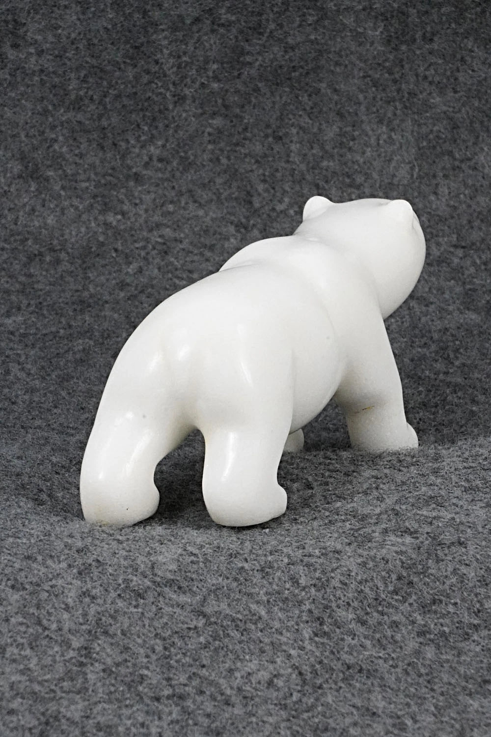 Bear Zuni Fetish Carving - Clayton Panteah