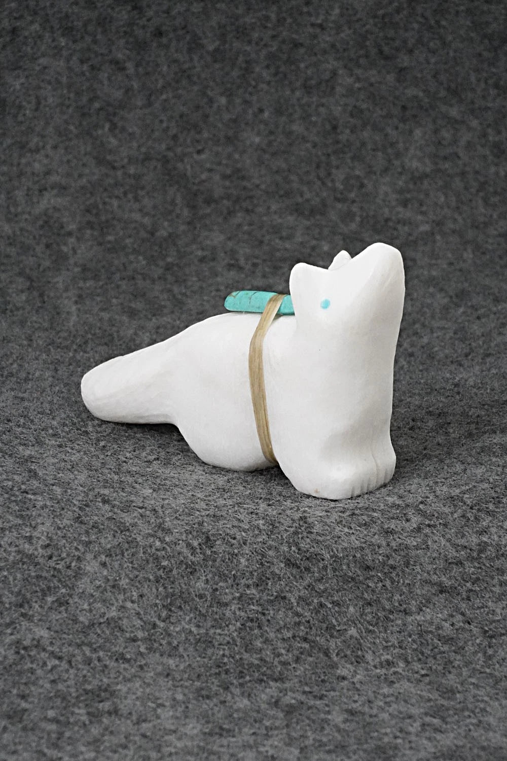 Wolf Zuni Fetish Carving - Herbert Halate