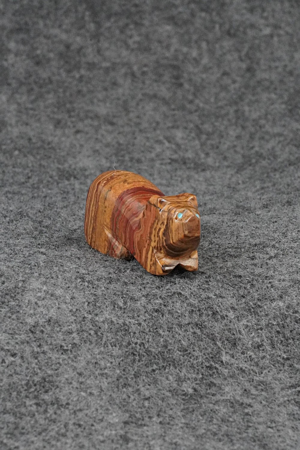 Mountain Lion Zuni Fetish Carving - Clayton Panteah