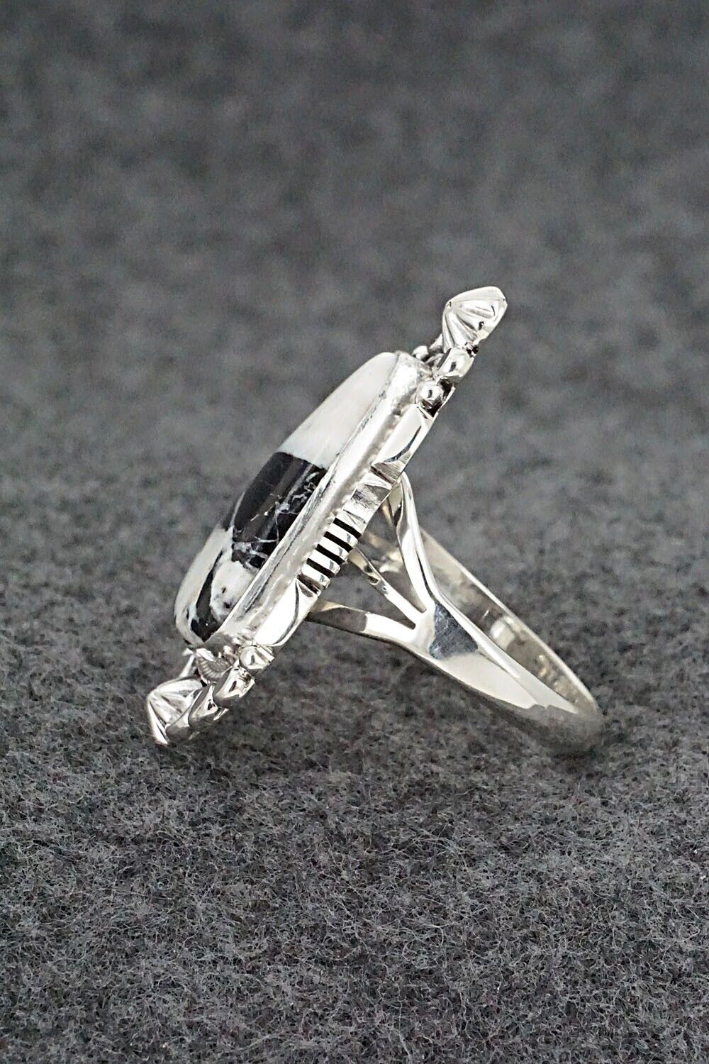 White Buffalo & Sterling Silver Ring - Daniel Benally - Size 9.5