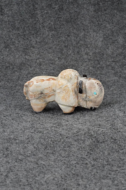 Buffalo Zuni Fetish Carving - Freddie Leekya
