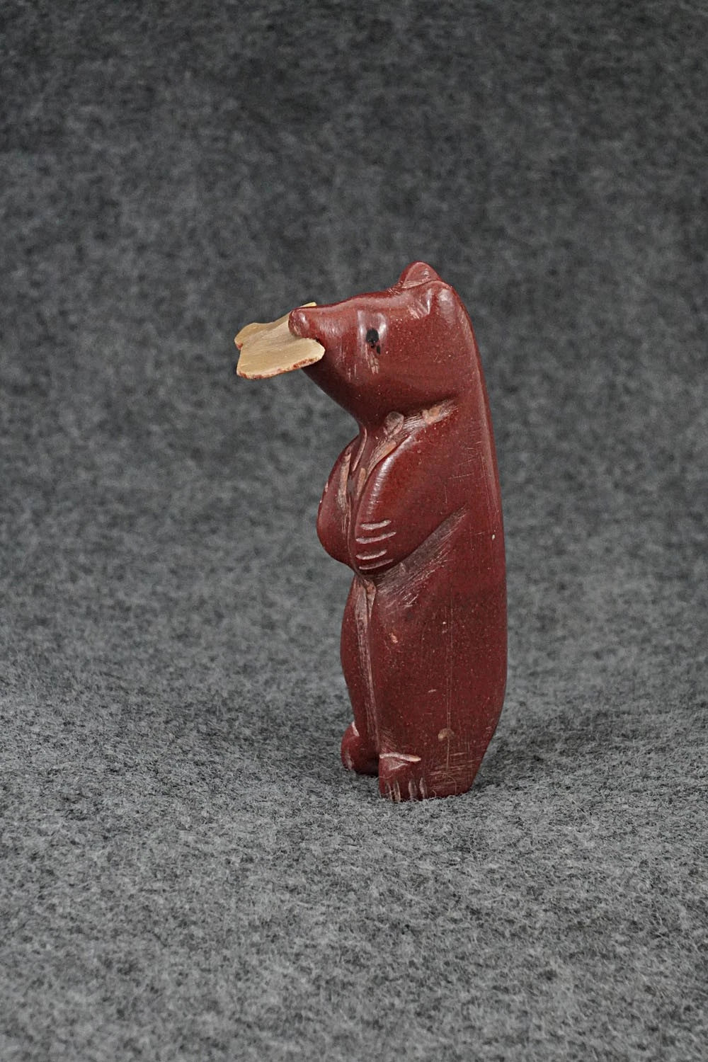 Bear Zuni Fetish Carving - Justin Red Elk