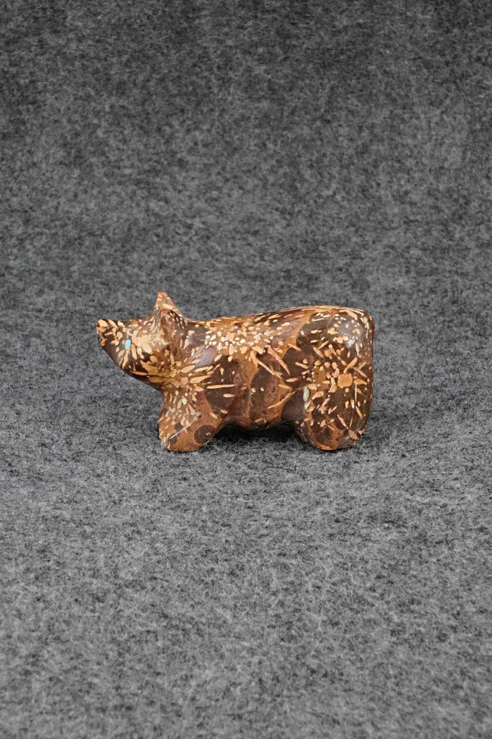 Bear Zuni Fetish Carving - Calvert Bowannie