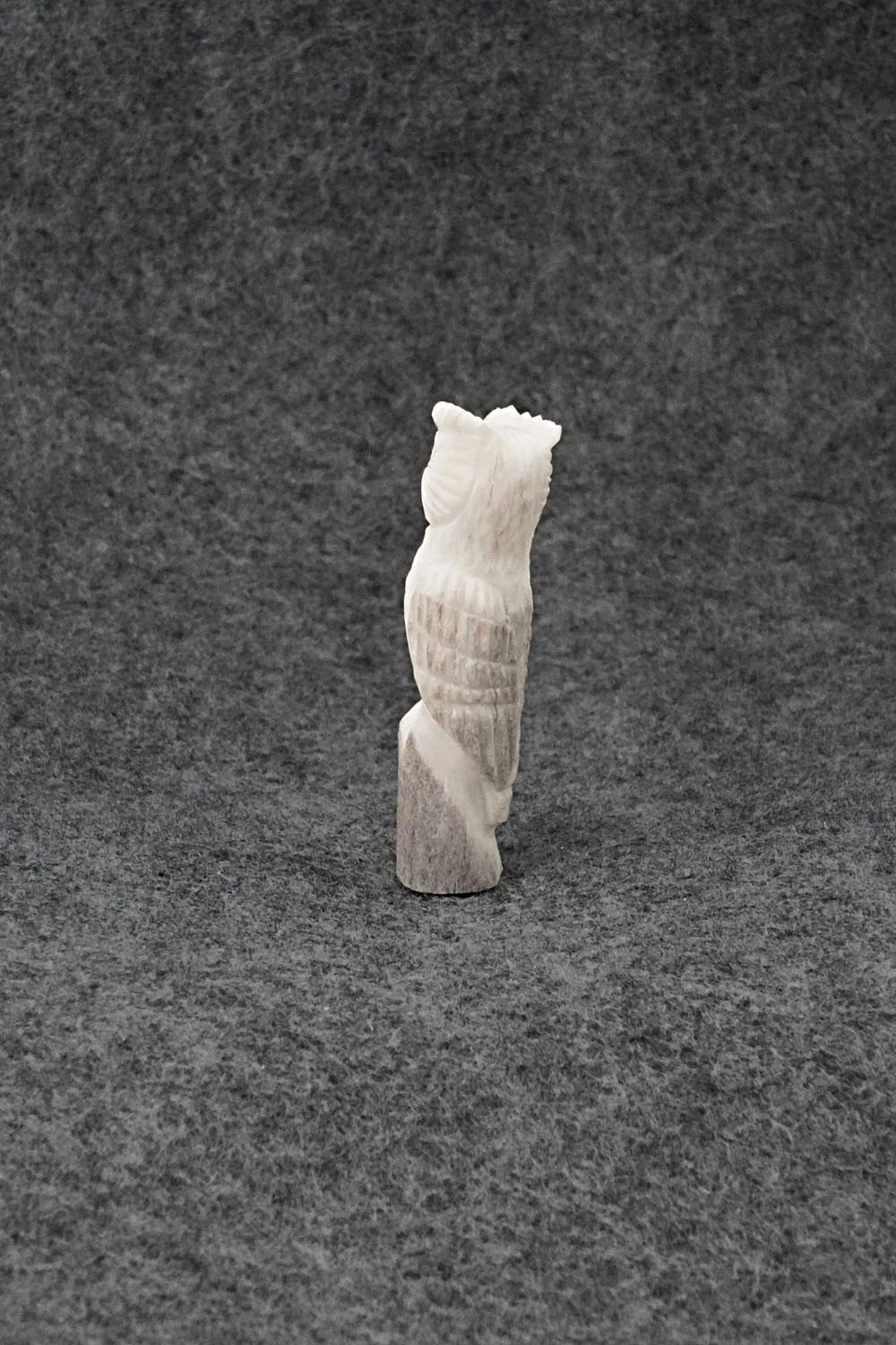Owl Zuni Fetish Carving - Chris Peina
