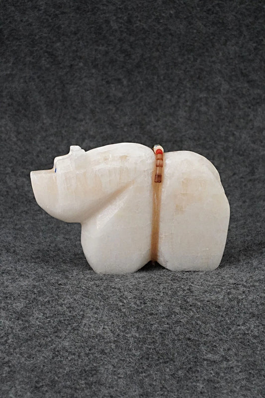 Bear Zuni Fetish Carving - Benina Kallestewa