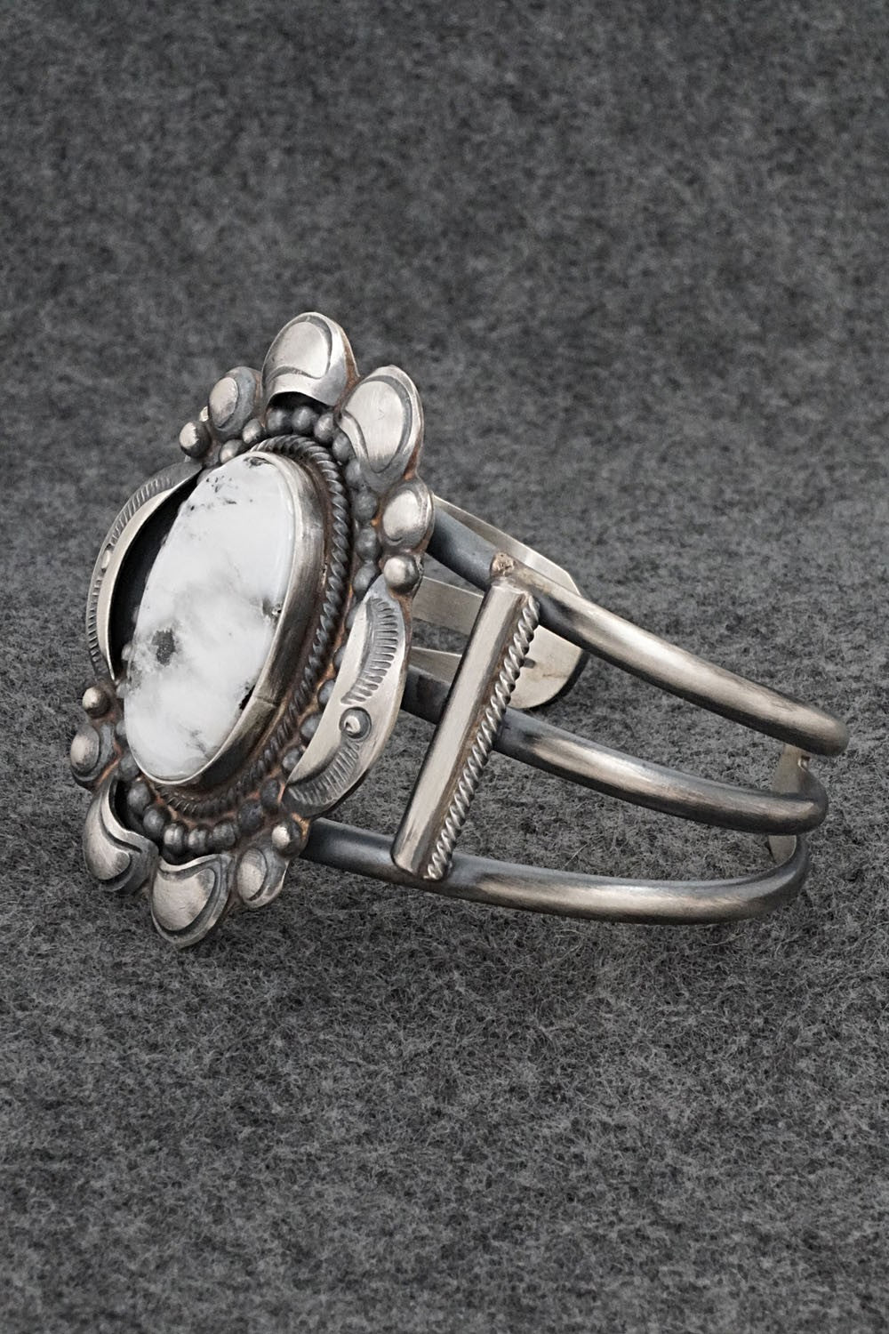White Buffalo & Sterling Silver Bracelet - Leslie Nez