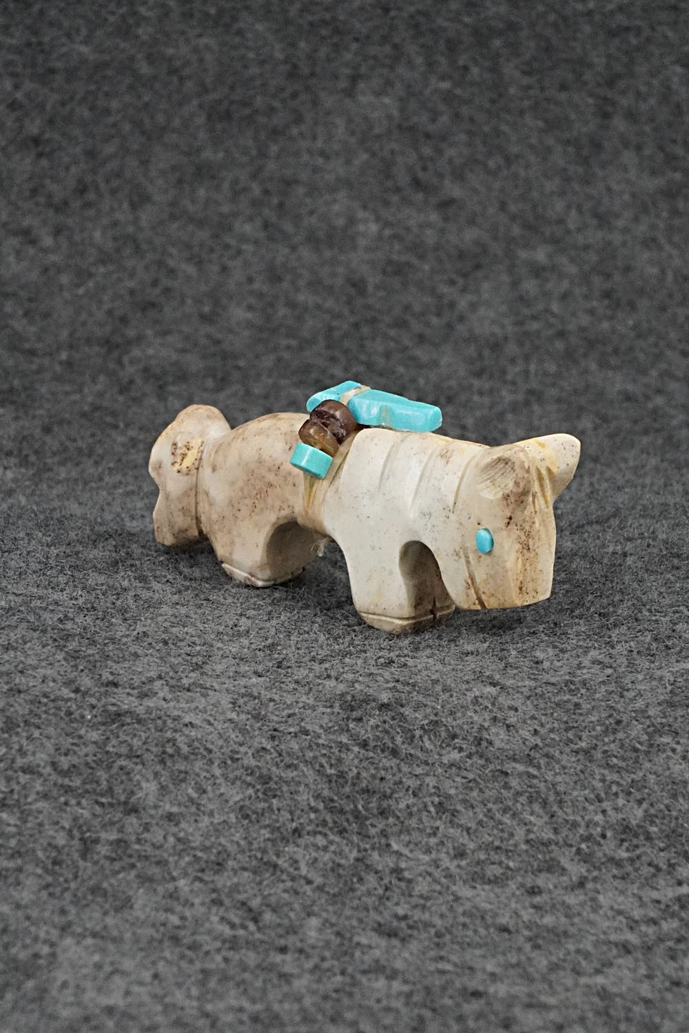 Horse Zuni Fetish Carving - Danette Laate