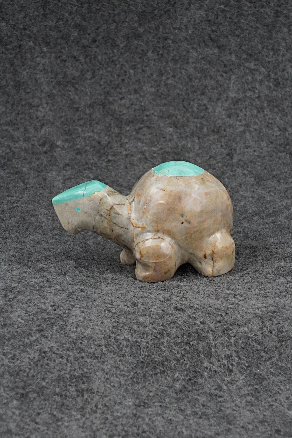 Turtle Zuni Fetish Carving - Enrike Leekya