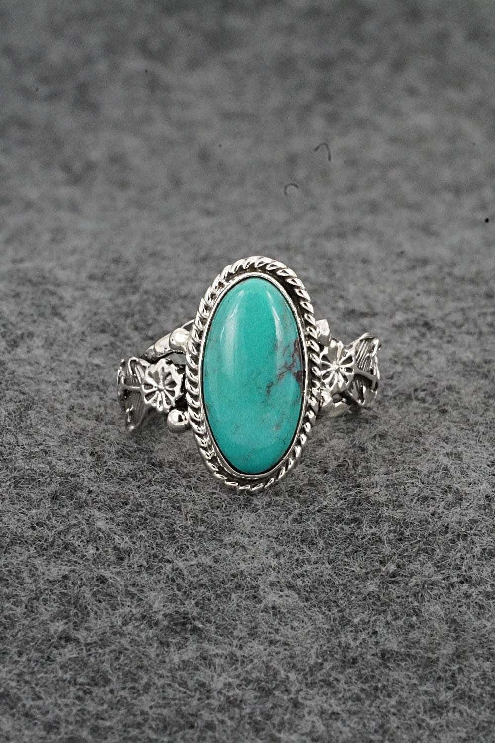 Turquoise & Sterling Silver Ring - Annette Chiquito - Size 7