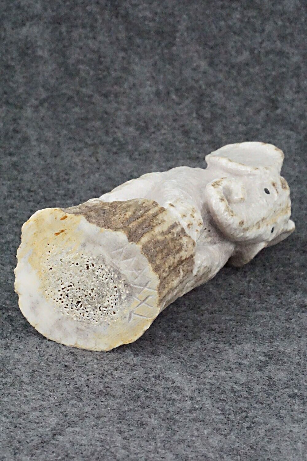 Elephant Zuni Fetish Carving - Maxx Laate