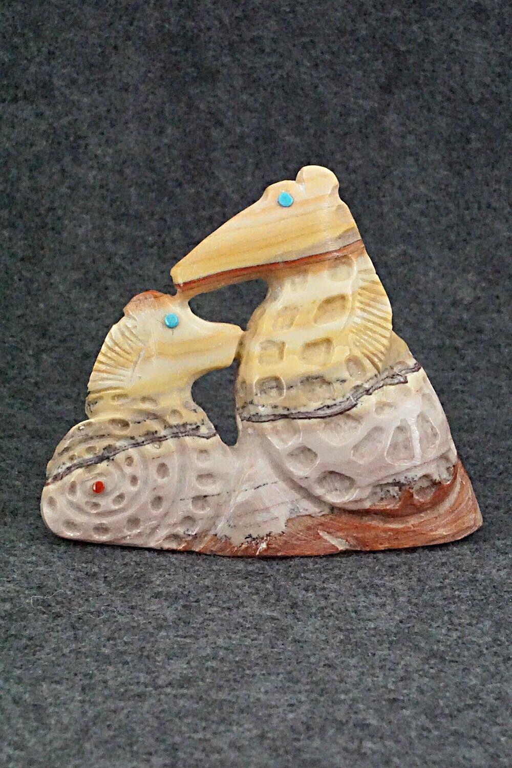 Seahorses Zuni Fetish Carving - Carlton Kaamasee