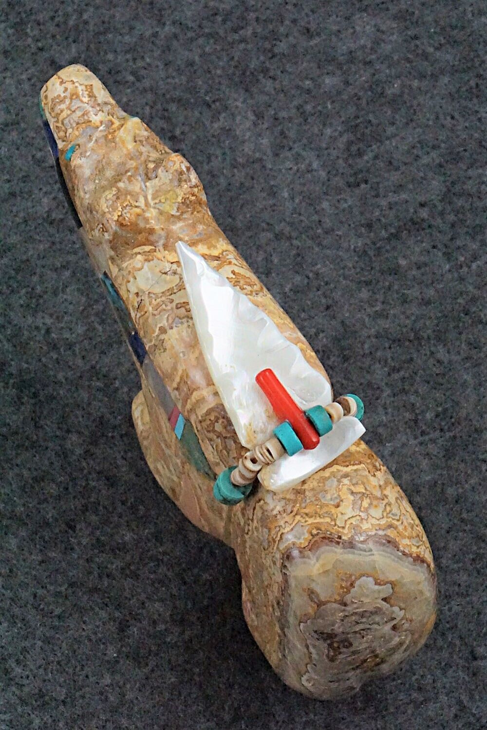 Bear Zuni Fetish Carving - Rodney Laiwakete