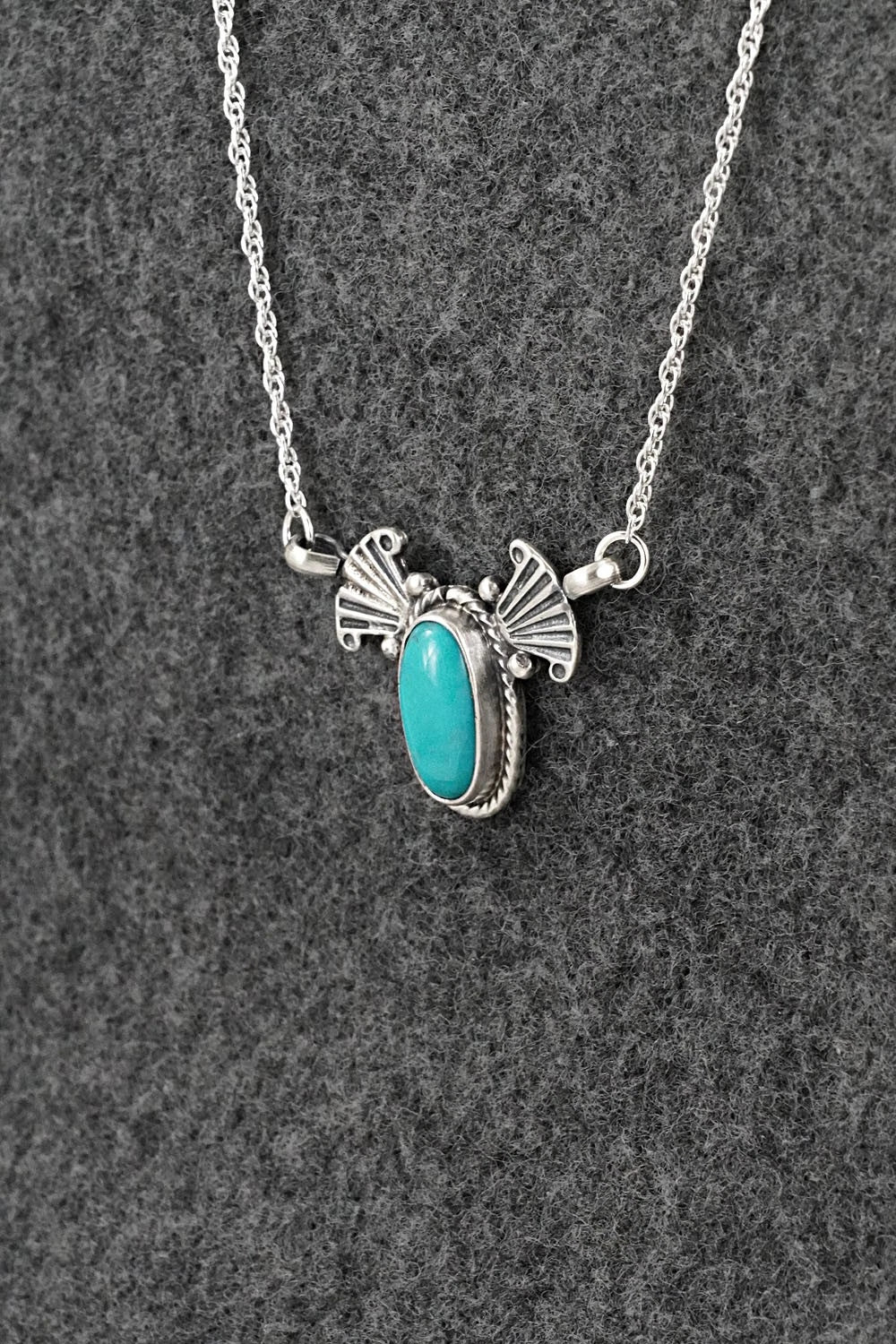 Turquoise & Sterling Silver Necklace - Verley Betone