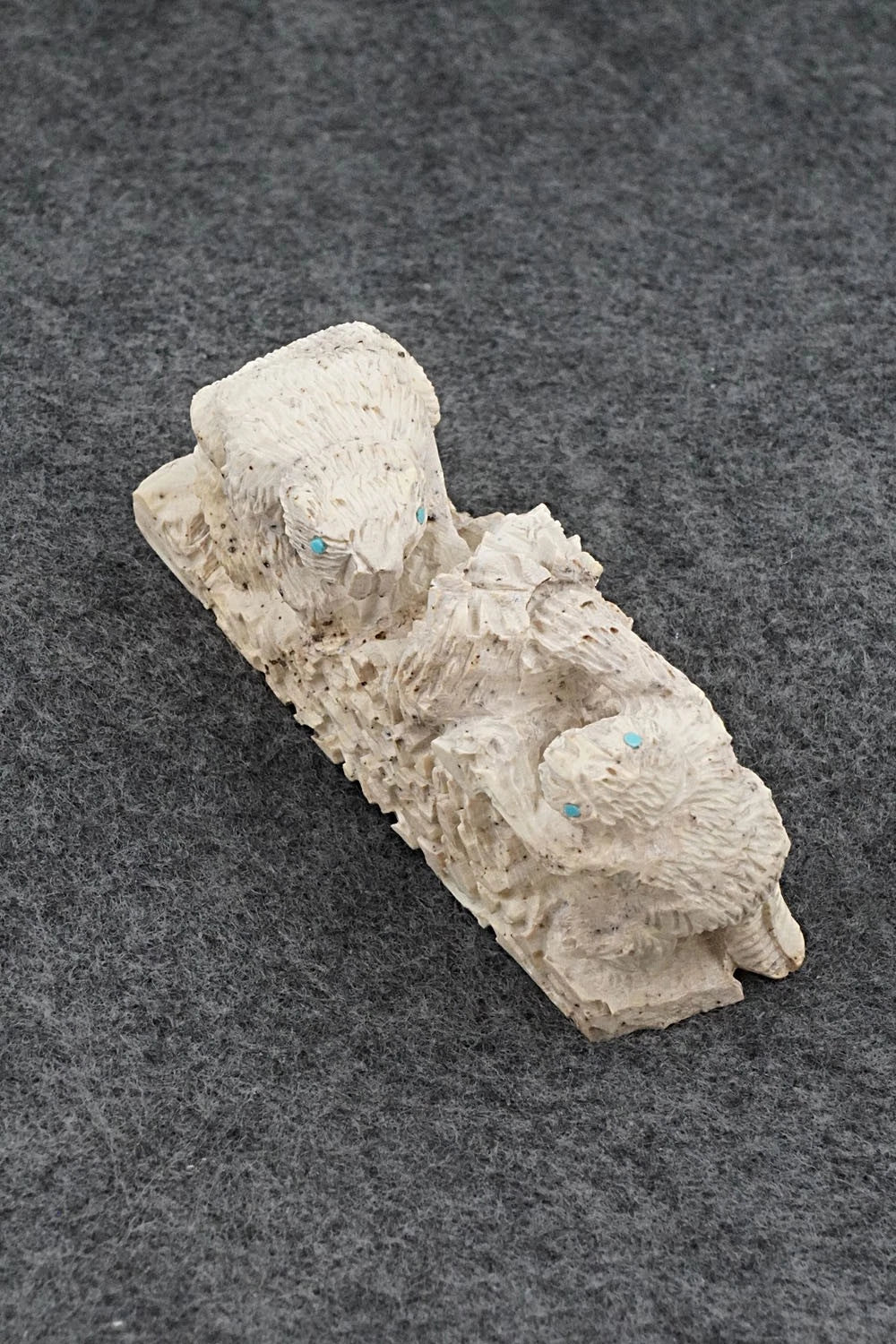 Beaver Zuni Fetish Carving - Adrian Cachini