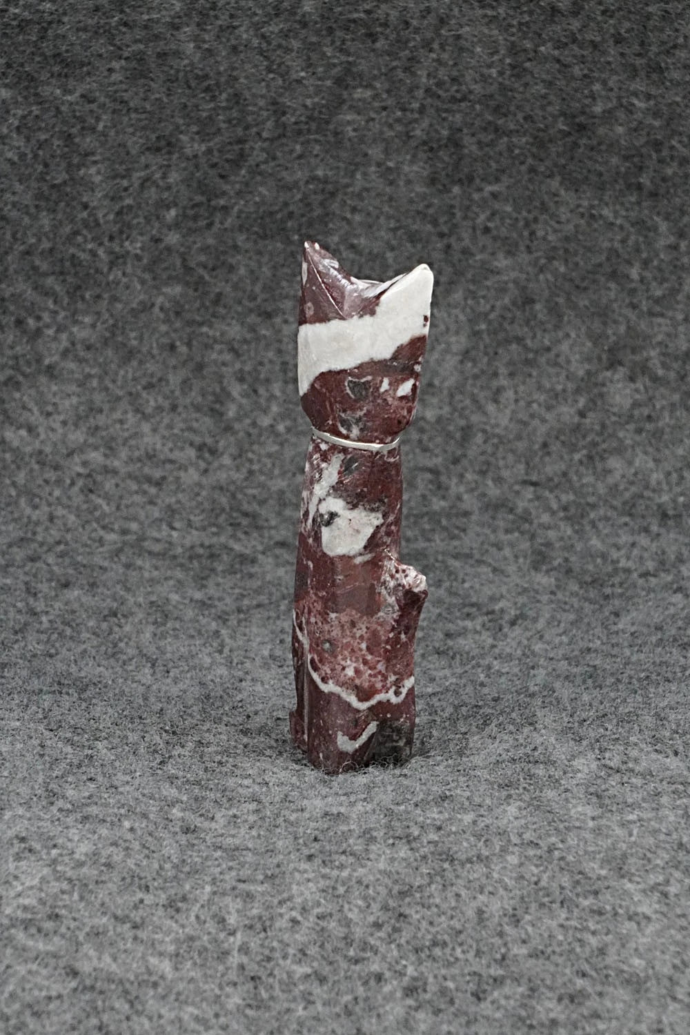 Cat Zuni Fetish Carving - Kenny Chavez