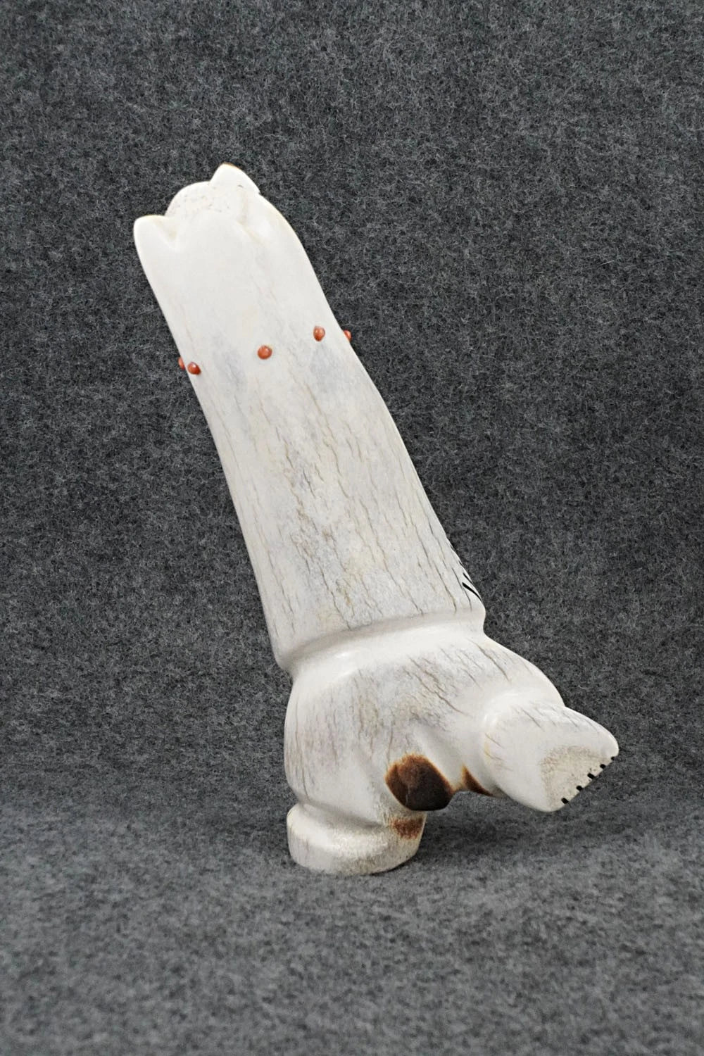 Bear Zuni Fetish Carving - Claudia Peina