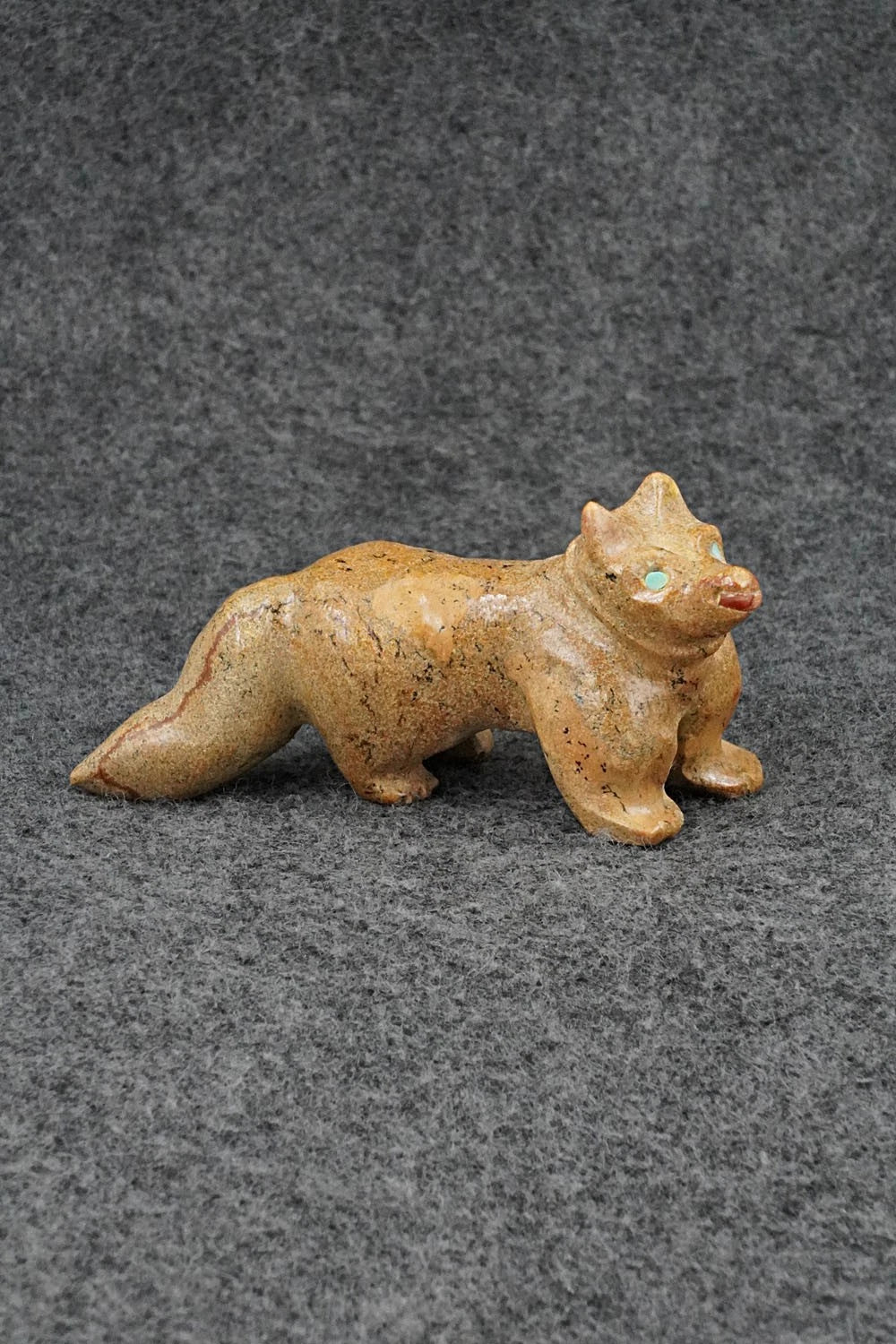 Wolf Zuni Fetish Carving - Freddie Leekya