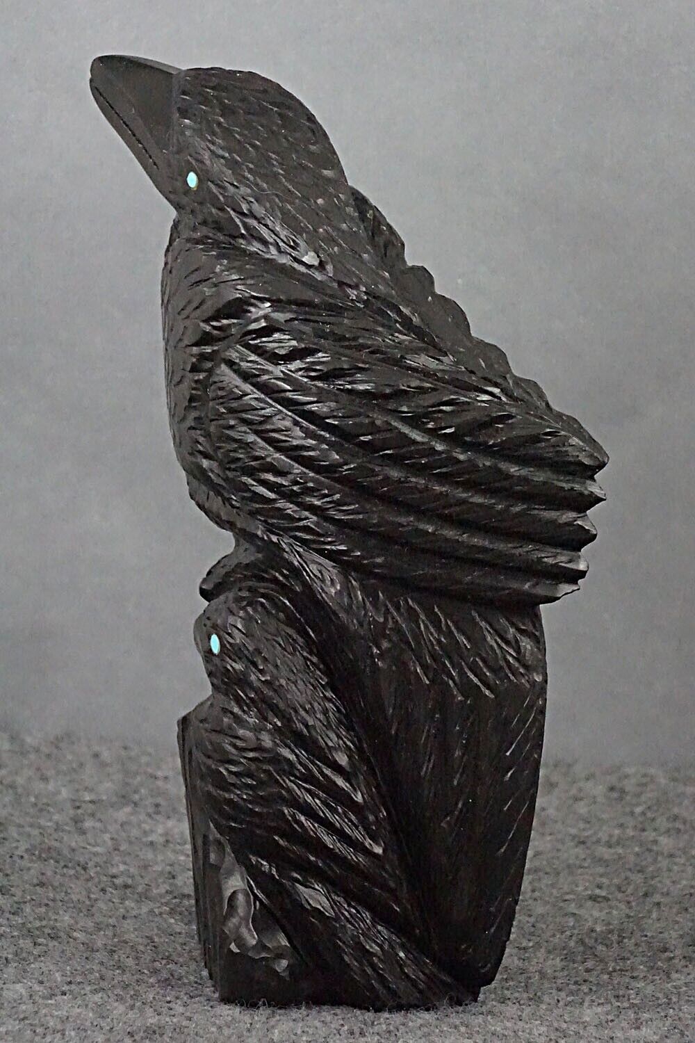Crows Zuni Fetish Carving - Tony Mackel
