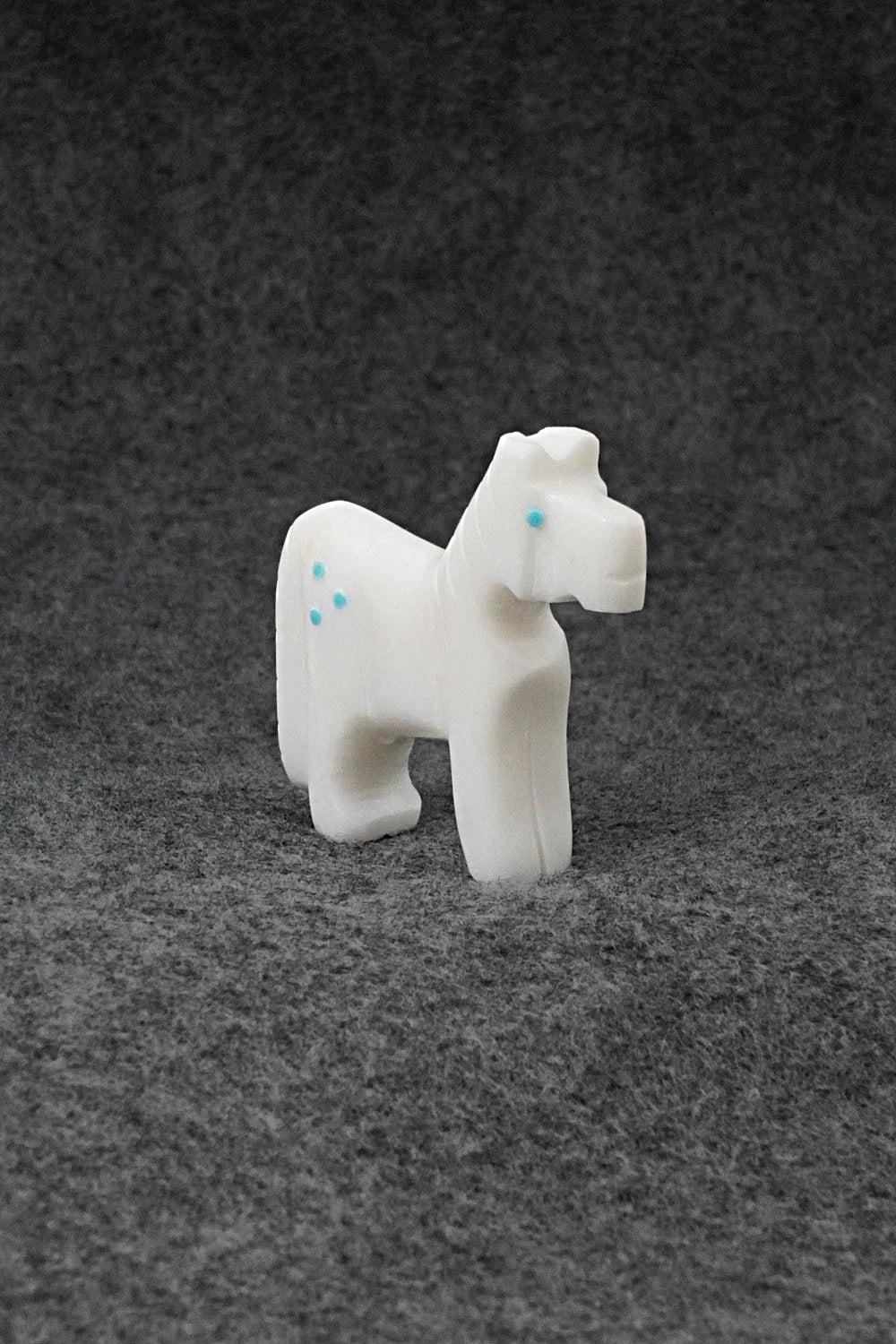 Horse Zuni Fetish Carving - Todd Etsate