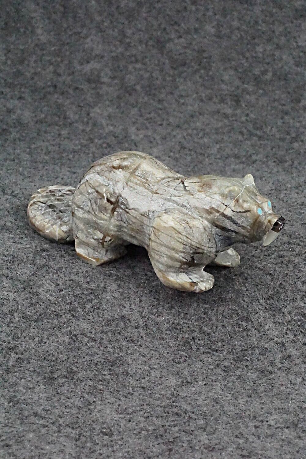 Beaver Zuni Fetish Carving - Freddie Leekya