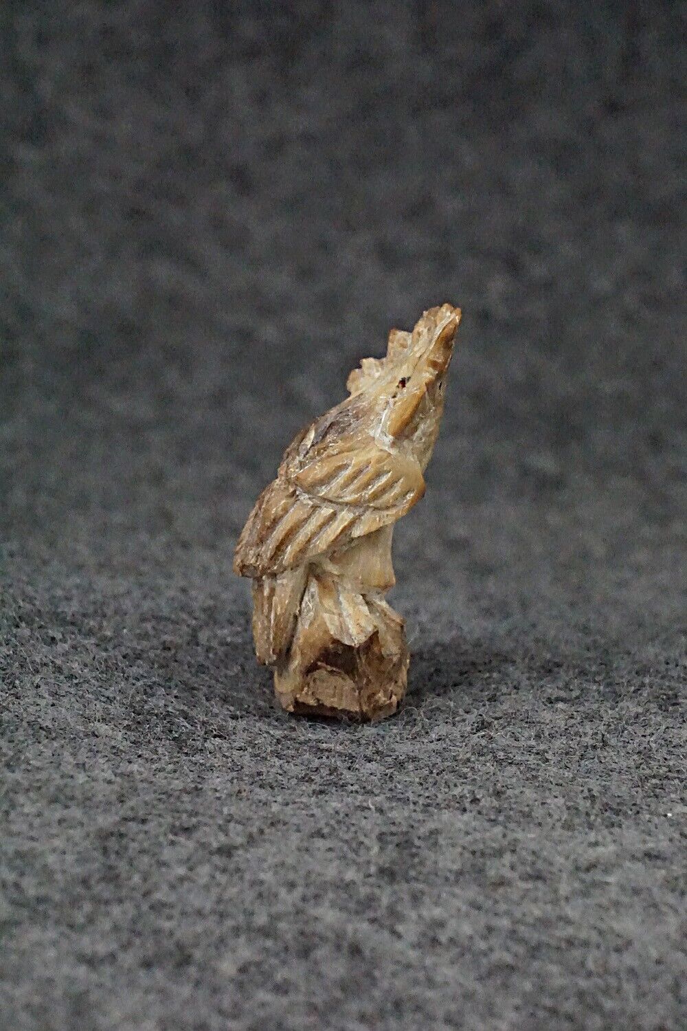 Mini Parrot Zuni Fetish Carving - Lewis Malie Jr.