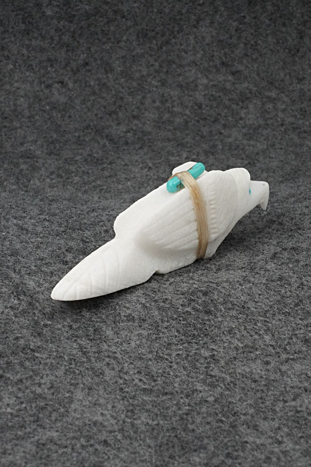 Eagle Zuni Fetish Carving - Herb Halate