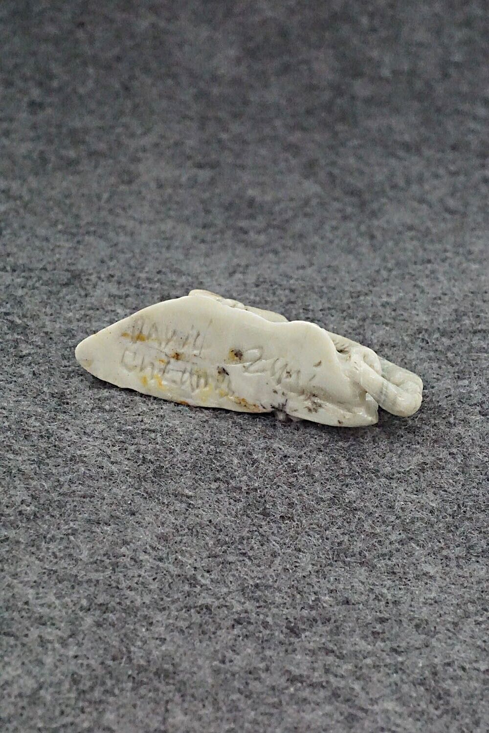 Mountain Lion Zuni Fetish Carving - David Cheama