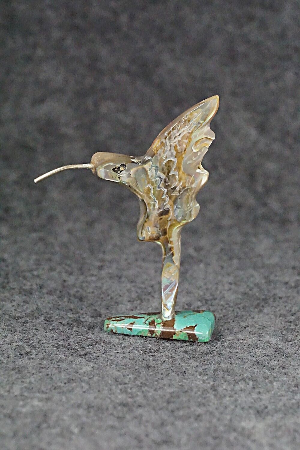 Hummingbird Zuni Fetish Carving - Russell Shack
