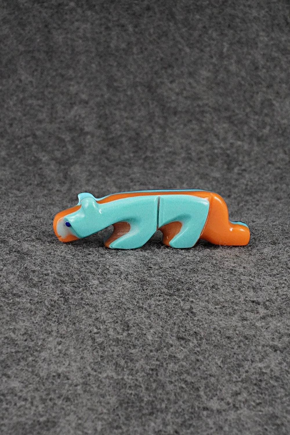 Mountain Lion Zuni Fetish Carving - Reynold Lunasee