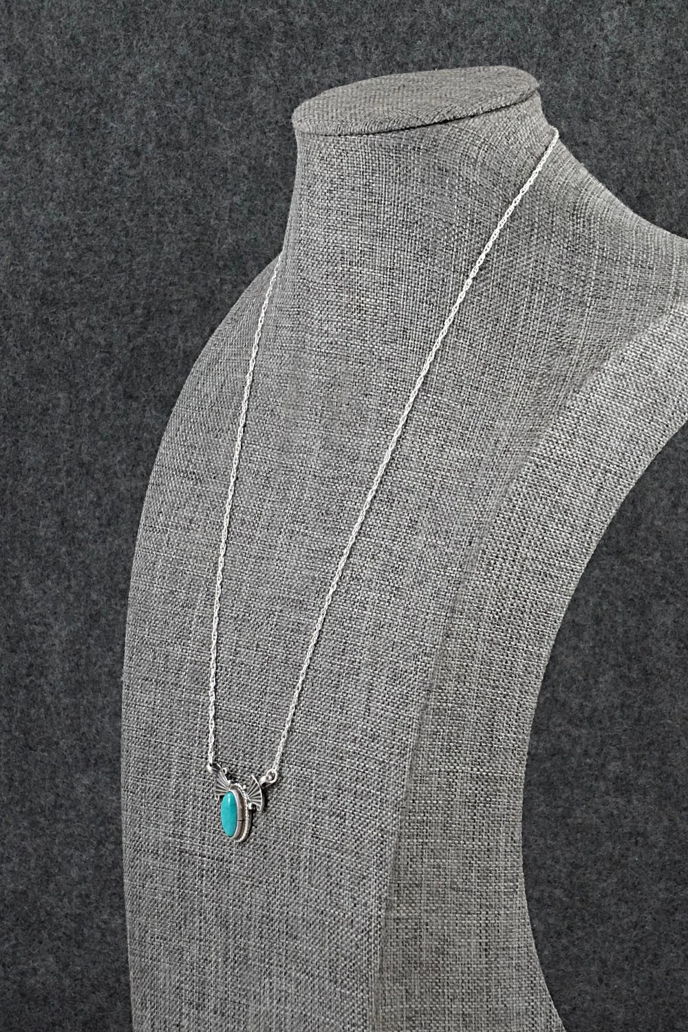 Turquoise & Sterling Silver Necklace - Verley Betone