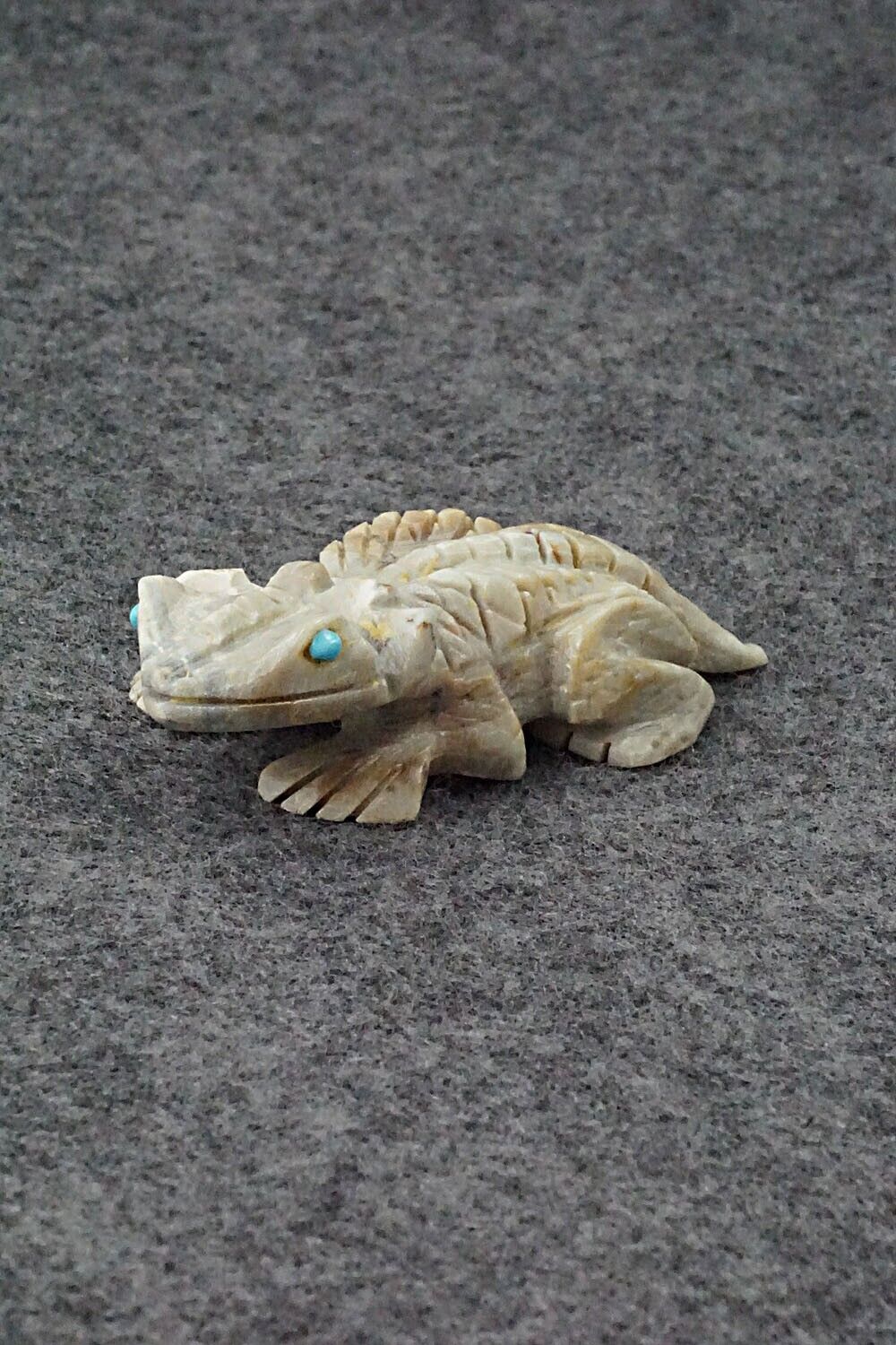 Horned Toad Zuni Fetish Carving - Dana Malani